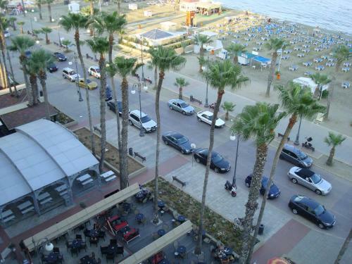 Krasas Beach Apartments