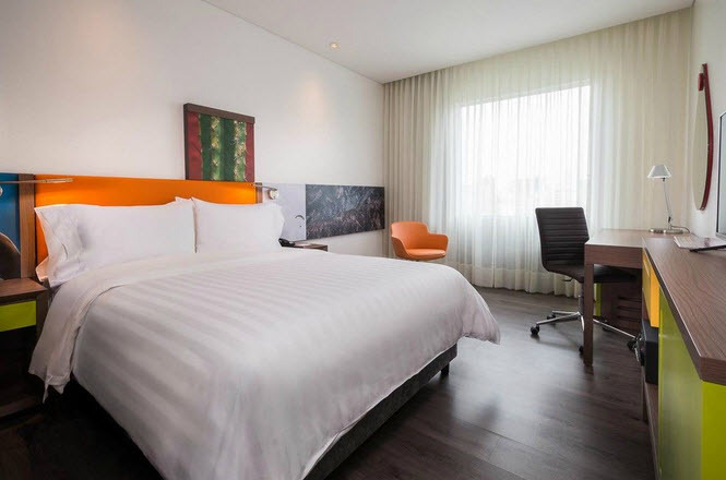 Hotel Hampton By Hilton Medellin
