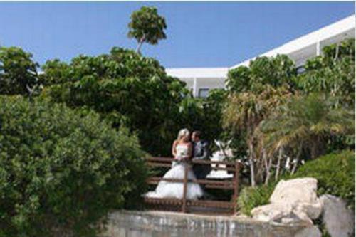 Avanti Hotel