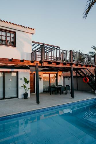 Zebrina Villas