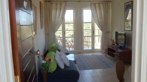 Adonis Apartments