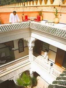 Albergue Riad Dar Al Kounouz