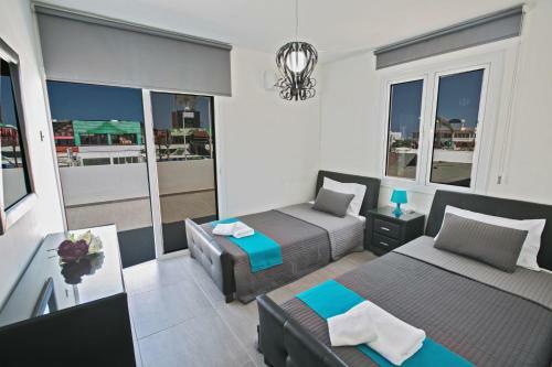 Evelina Apartment
