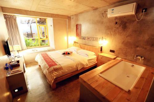 Jiaochangwei Coco Inn