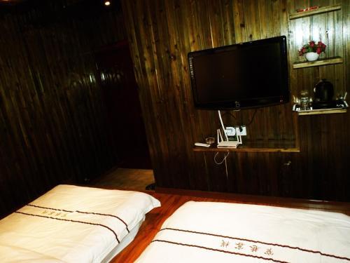 Narrow Alley Hostel