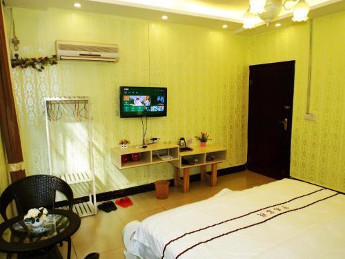 Narrow Alley Hostel