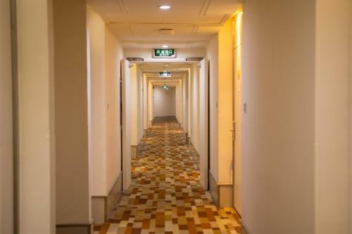 Hotel Motel Shanghai Xintiandi Xujiahui Road