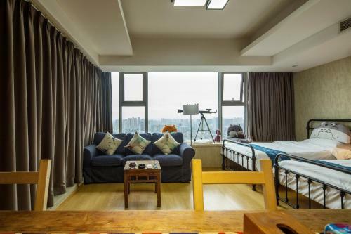 Chengdu Memory Space Apartment Taiguli Branch