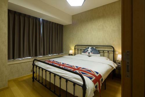 Chengdu Memory Space Apartment Taiguli Branch