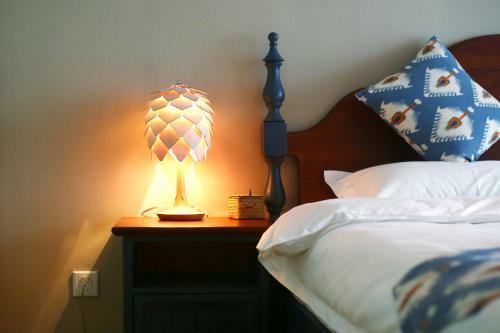 Chengdu Memory Space Apartment Taiguli Branch