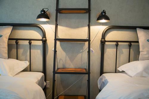 Chengdu Memory Space Apartment Taiguli Branch