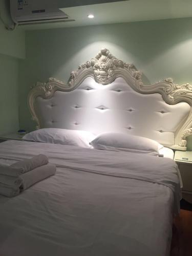 Wuhan Guanggutiandi Service Apartment