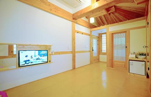 Hostal Leega Hanok
