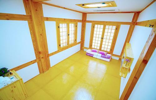 Hostal Leega Hanok