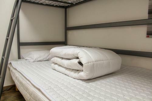Hostal Orange Guesthouse