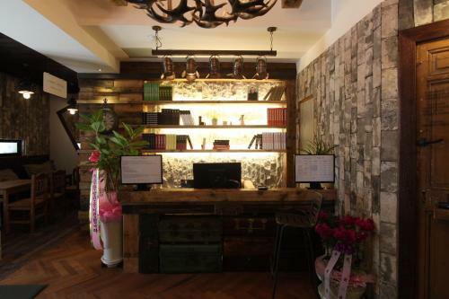 February Hotel Hwanggeum