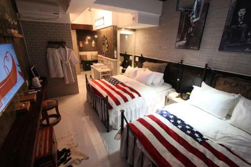 February Hotel Hwanggeum