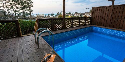 White Dream Pension