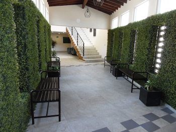 Hotel Cortez