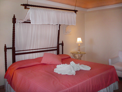 Playa La Media Luna Hotel