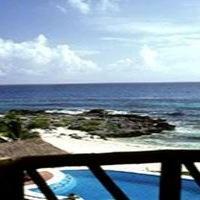 Playa La Media Luna Hotel