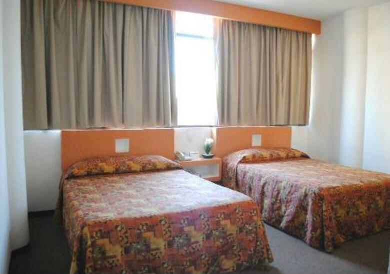 Hotel Napoles