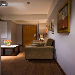 Las Ventanas Suites Hotel
