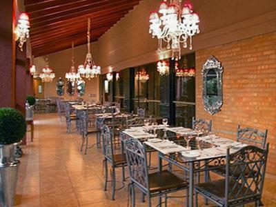 Las Ventanas Suites Hotel