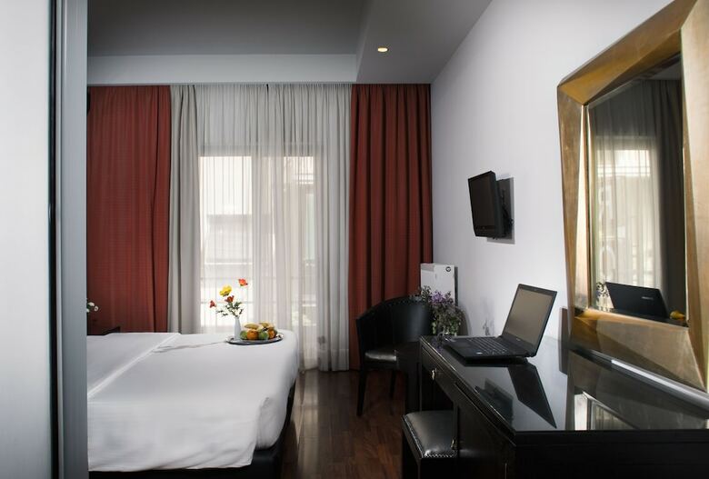 Apartamentos Areos Hotel