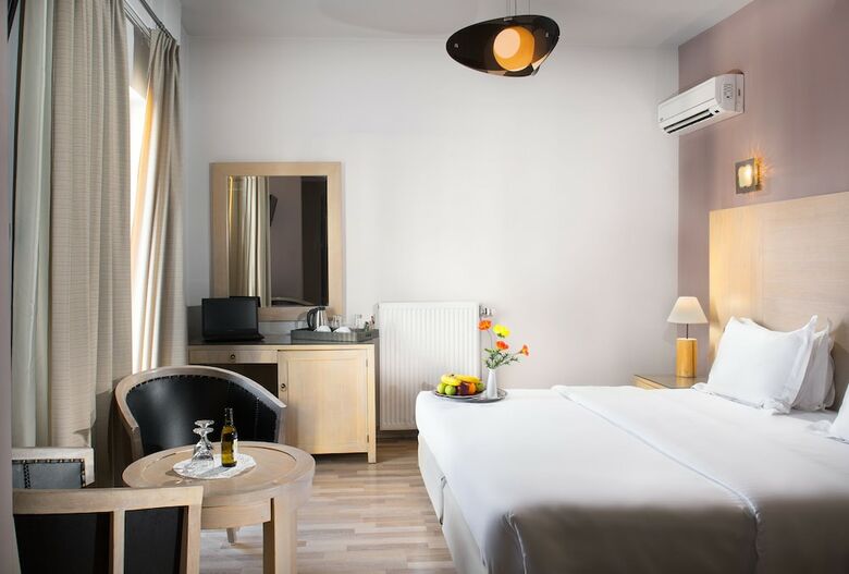 Apartamentos Areos Hotel