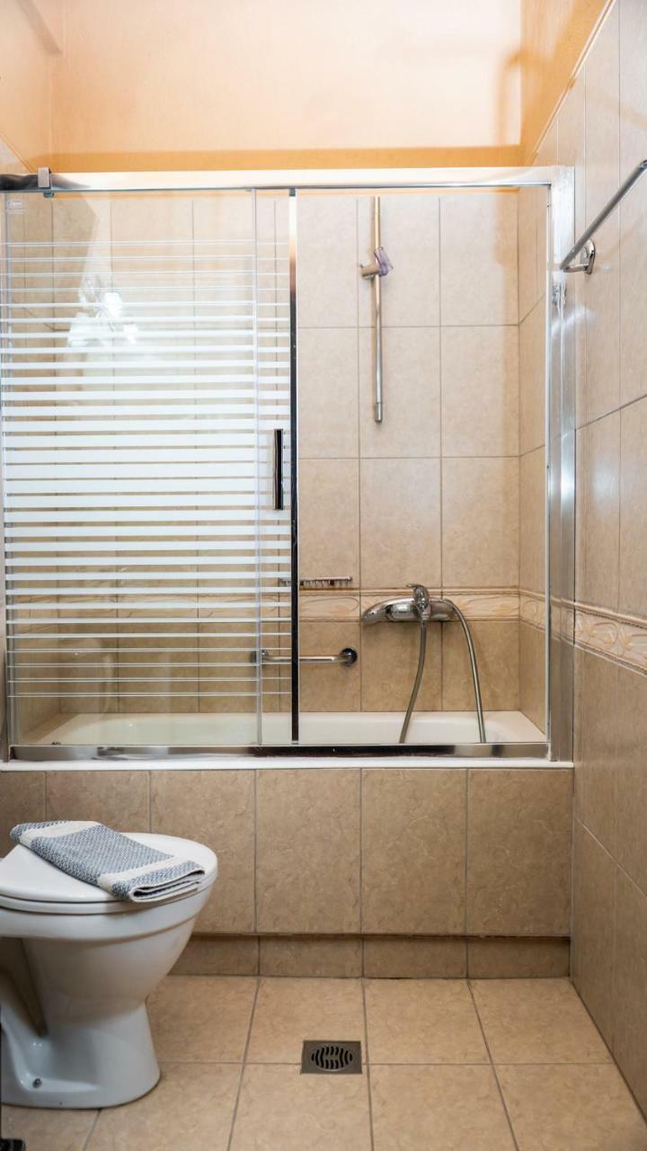 Dellas Boutique Hotel