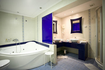 Hotel Magic