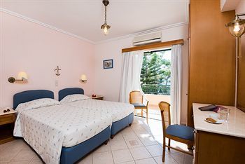Hotel Andreolas Luxury Suites