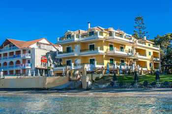 Hotel Andreolas Luxury Suites