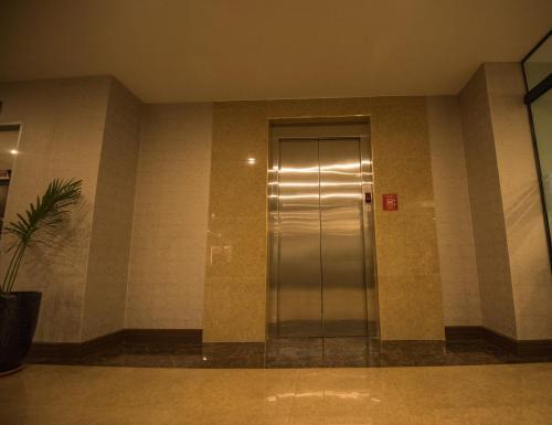 Roles Hotel
