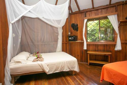 Lodge Bungalows Ache