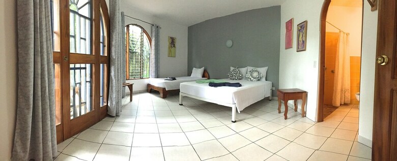 Bed & Breakfast La Perlita