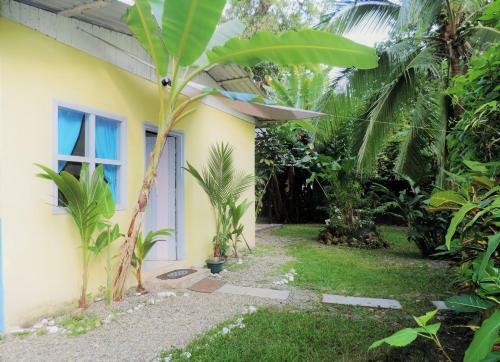 Rosa Lodge