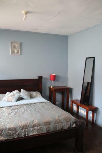 Casa Yoses Hostel