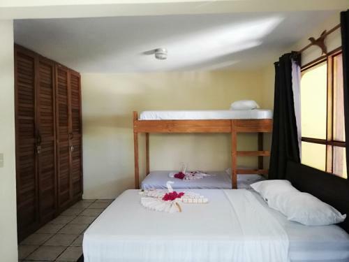 Posada Paradise Inn