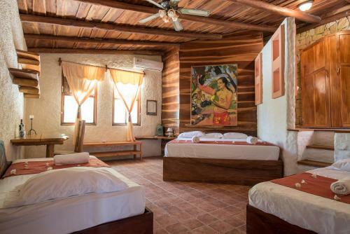Havana Lodge