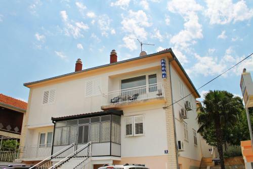 Hostal Mito Rooms And Apartments