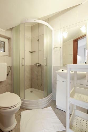 Hostal Apartments Olive