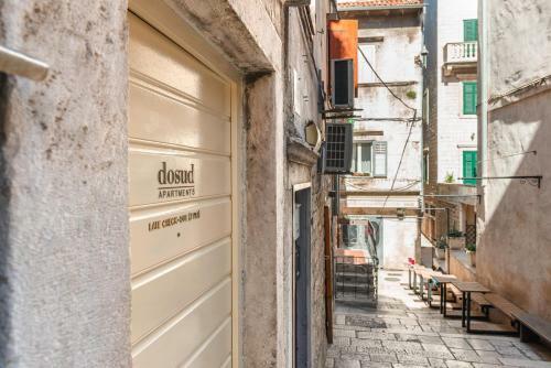 Apartamentos Dosud House Studios