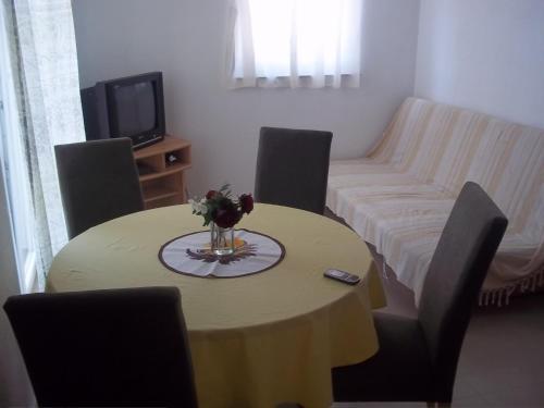 Apartamentos Vila Ivan?ica 2