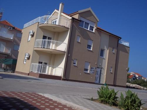 Apartamentos Vila Ivan?ica 2
