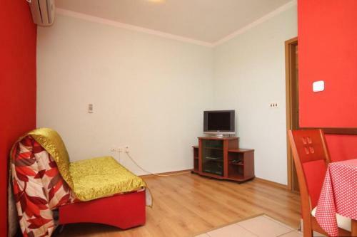 Apartment Guduce 8240a