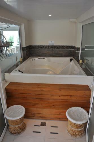 Apartamento Aqualina Suites