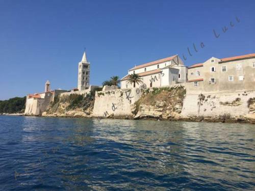 Hostal Apartments And Rooms Villa Luci
