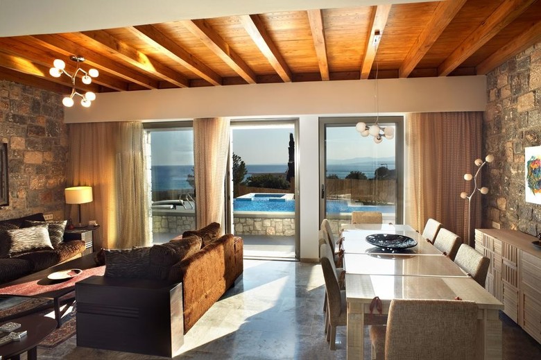 Blue Dream Luxury Villas